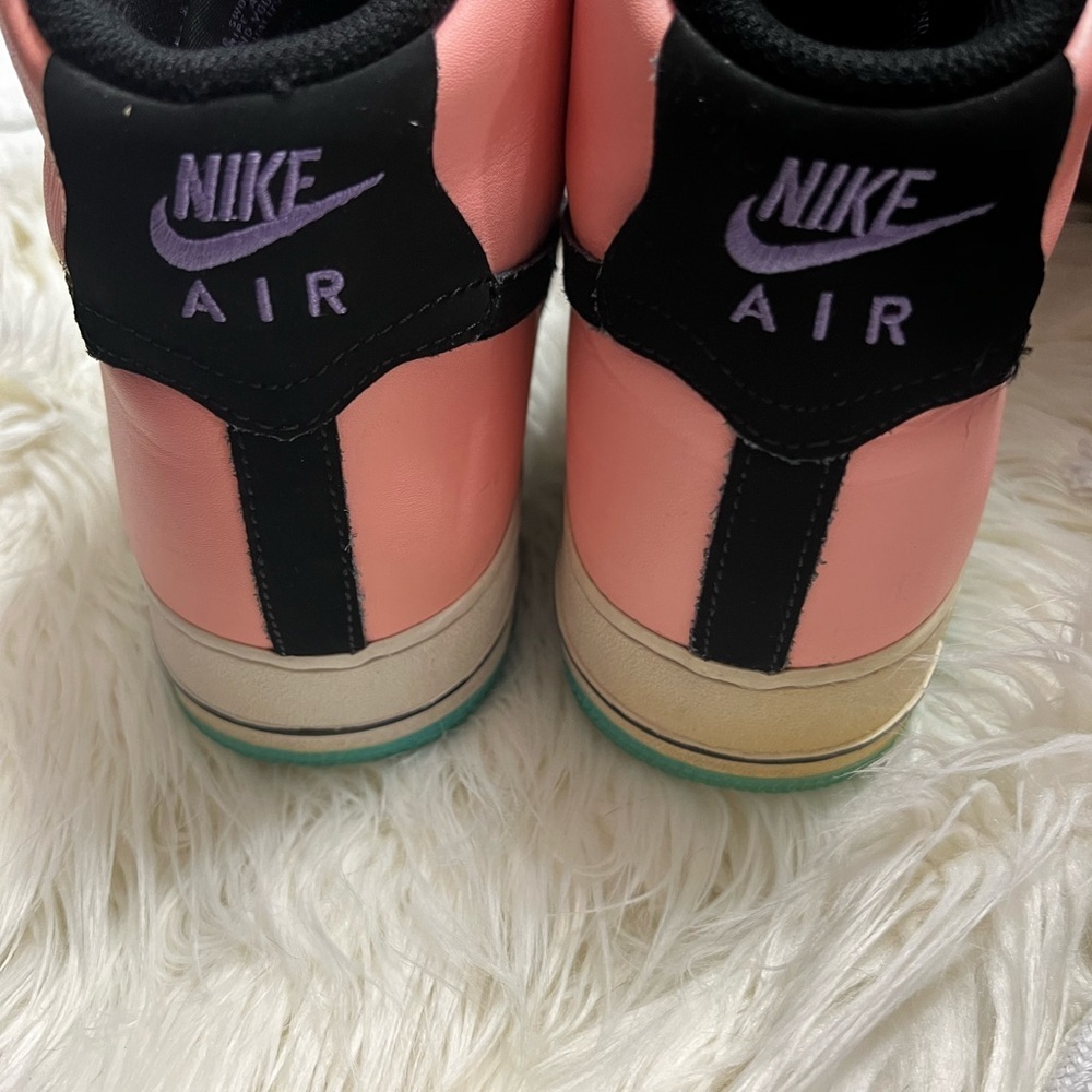 Men's Nike Air Force 1 High Pastel Size 10
Pink Mult-Color - Picture 6 of 10